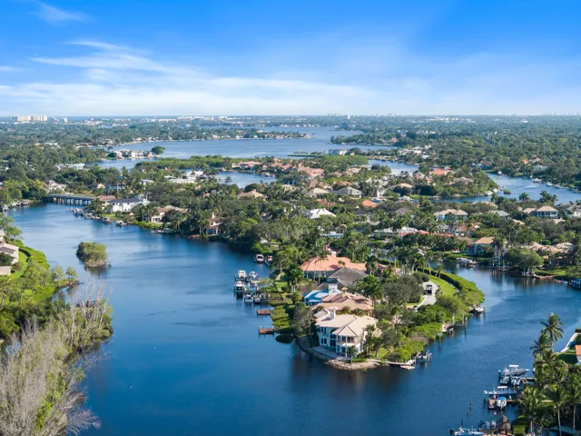 Point Lot with Panoramic view of the Loxahatchee River on a peninsula
