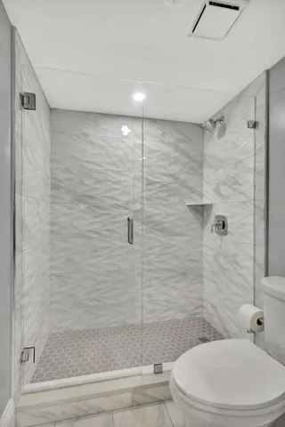 Guest Shower