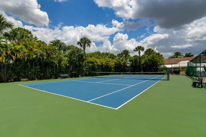 Tennis court