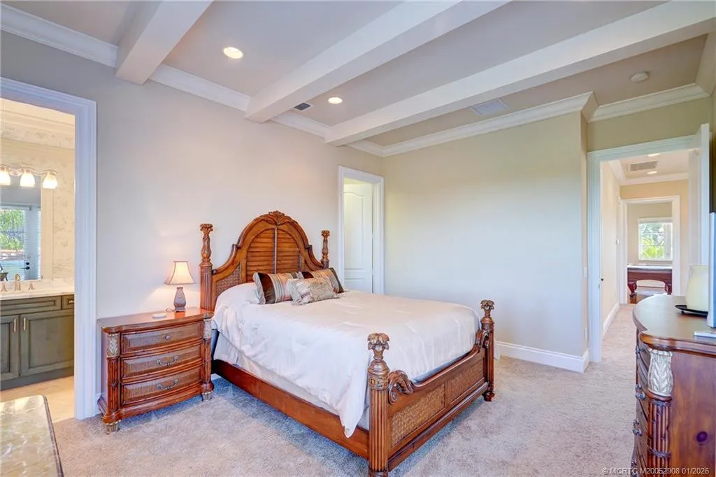 Property photo 44
