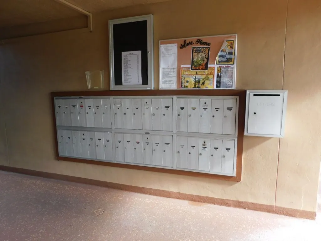 Mail Box