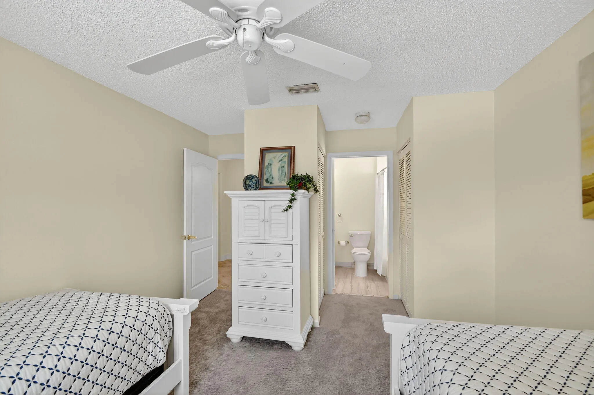 Guest Room #2