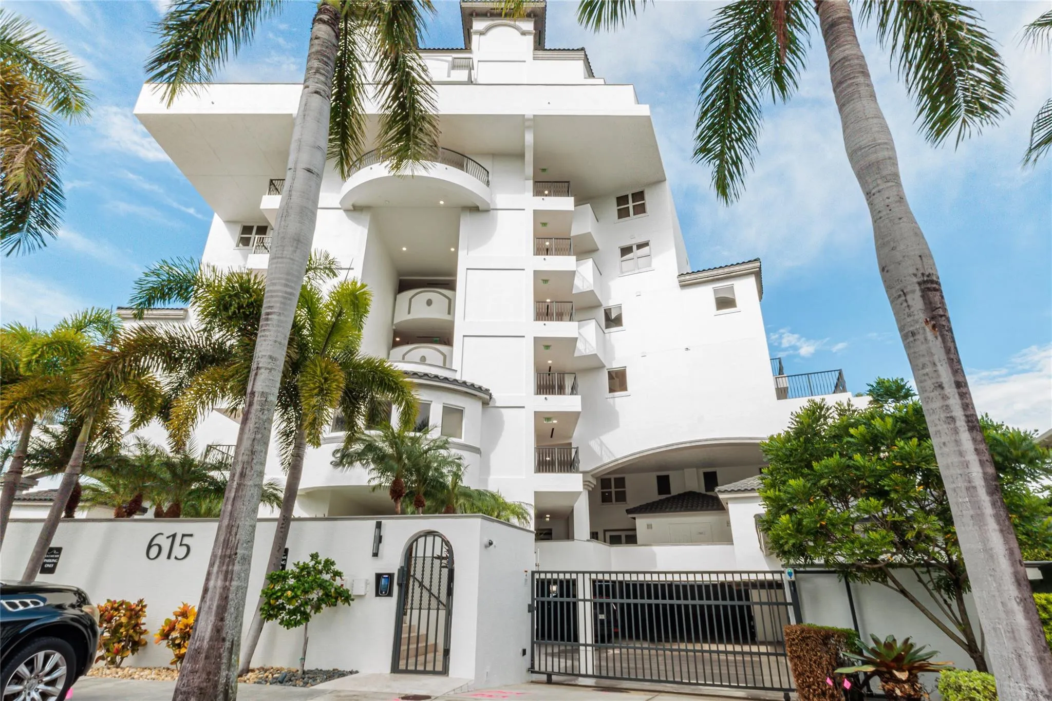 615 Bayshore Dr.