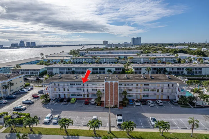 Aerial & Location of Unit