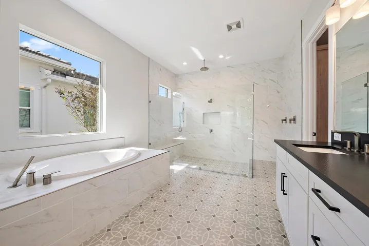 9316 Crestview Cir-41