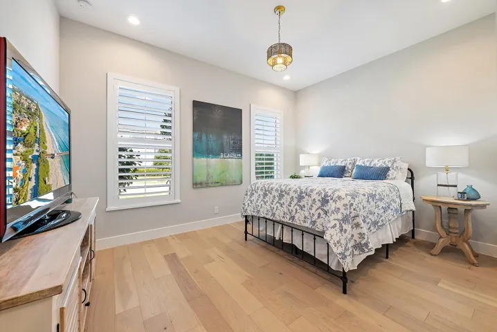 9316 Crestview Cir-17