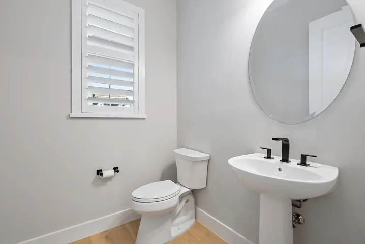 Guest Half Bath