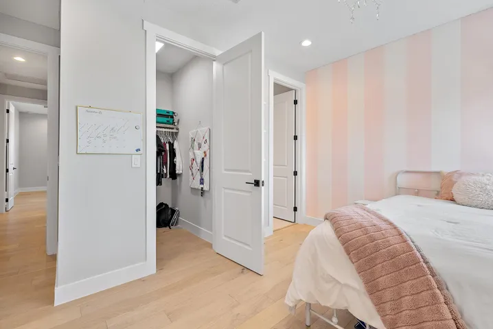 9316 Crestview Cir-56