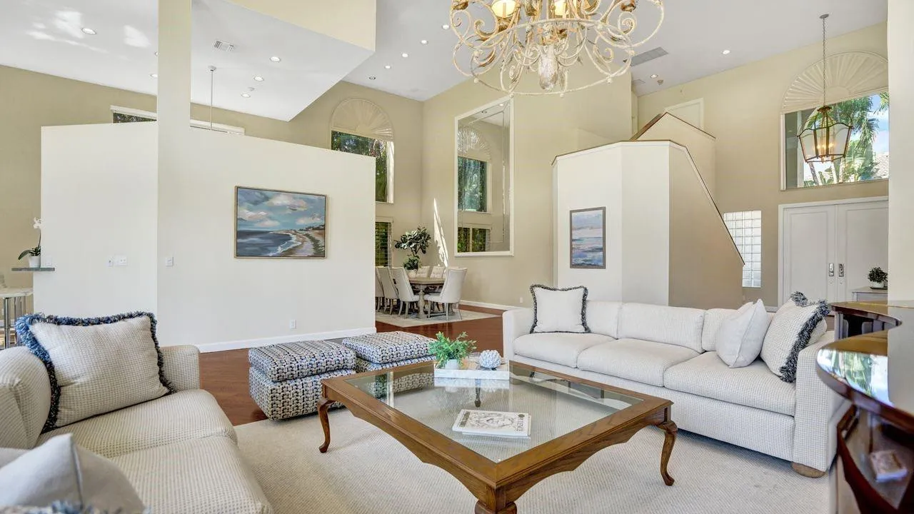 Gracious formal areas with 20ft+ ceilings.