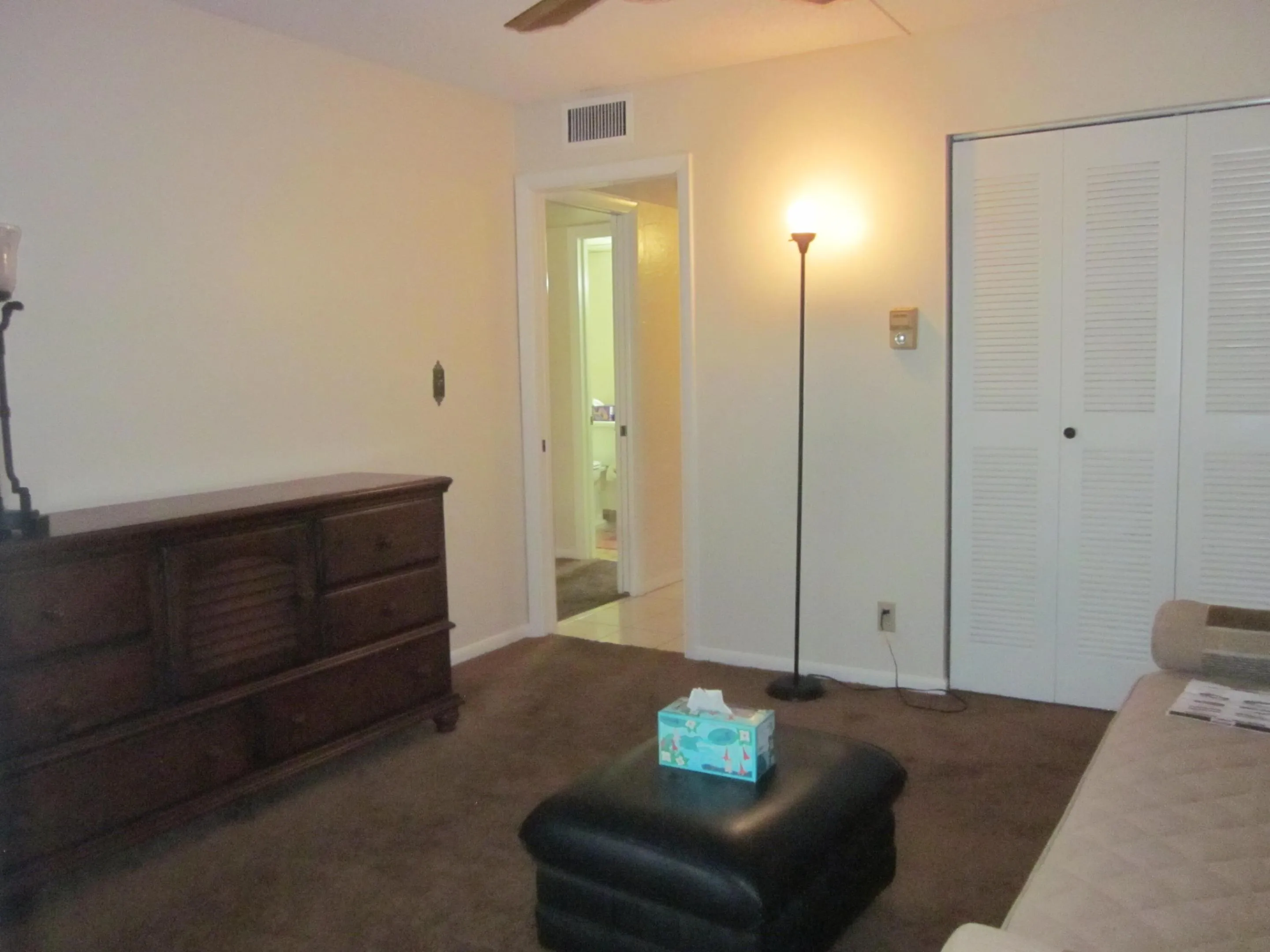 ANOTHER LARGE CLOSET