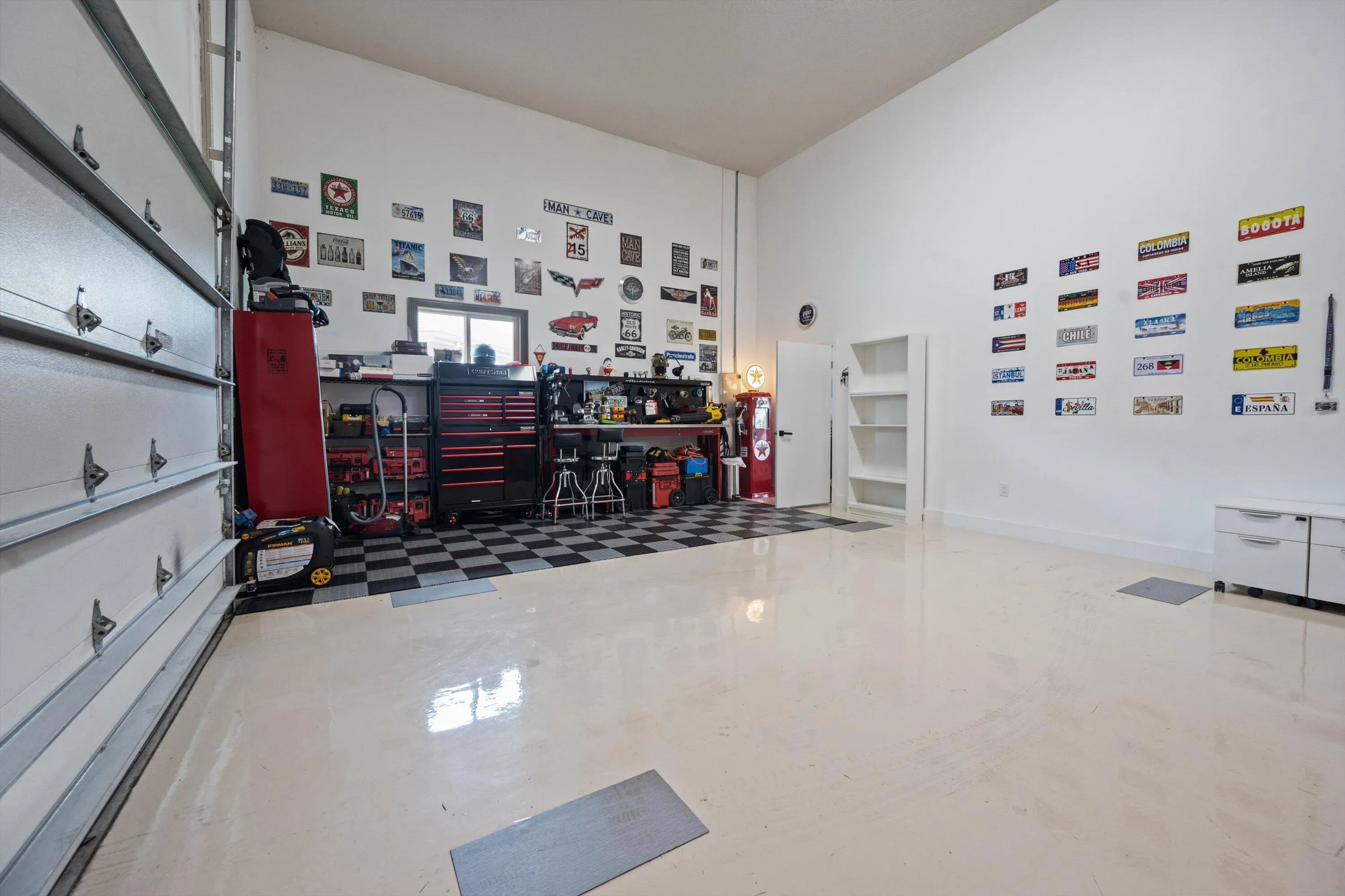 Property photo 78