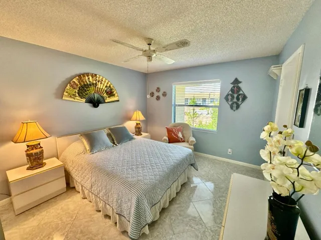 Main_Bedroom_4_7214_Golf_Colony_Court_20