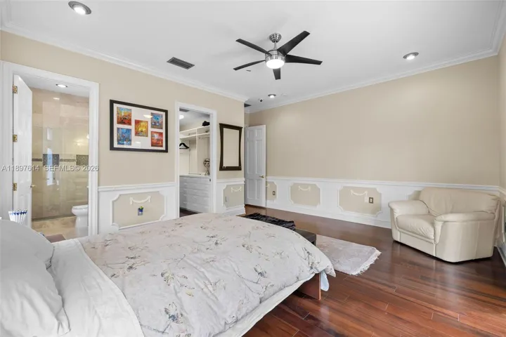 Main living level Bedroom
