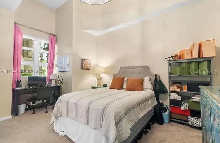 Photo 51