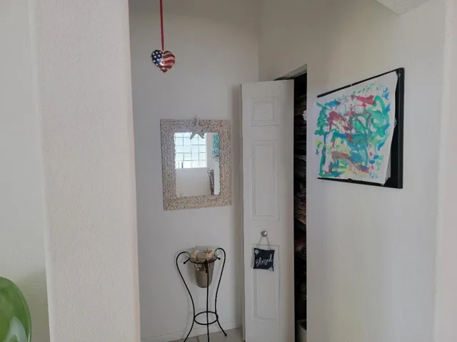 1000021648