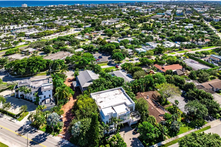056-226PalmCourt-DelrayBeach-FL-33444-SM