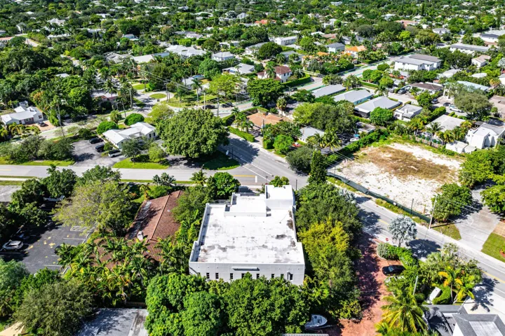 057-226PalmCourt-DelrayBeach-FL-33444-SM