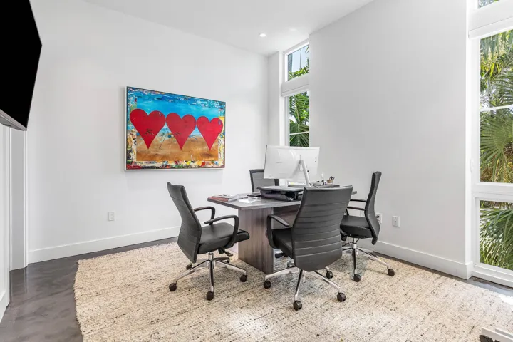 017-226PalmCourt-DelrayBeach-FL-33444-SM