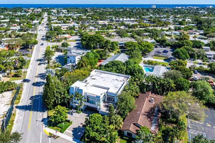 053-226PalmCourt-DelrayBeach-FL-33444-SM