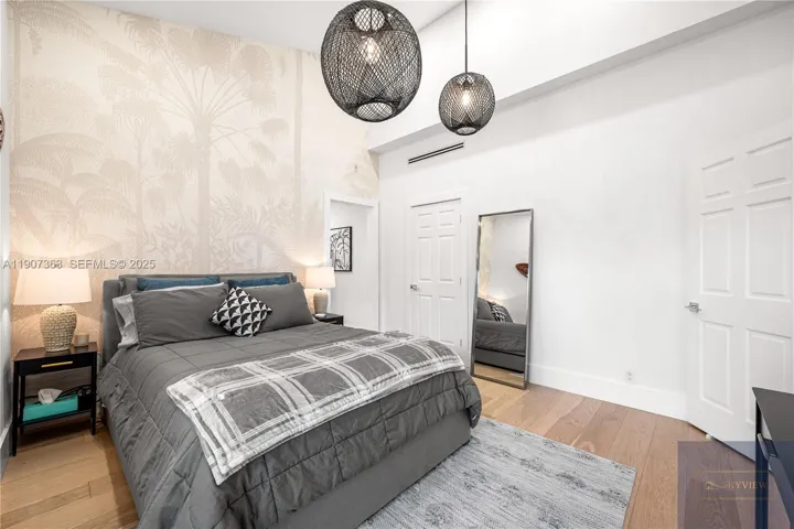 Photo 38
