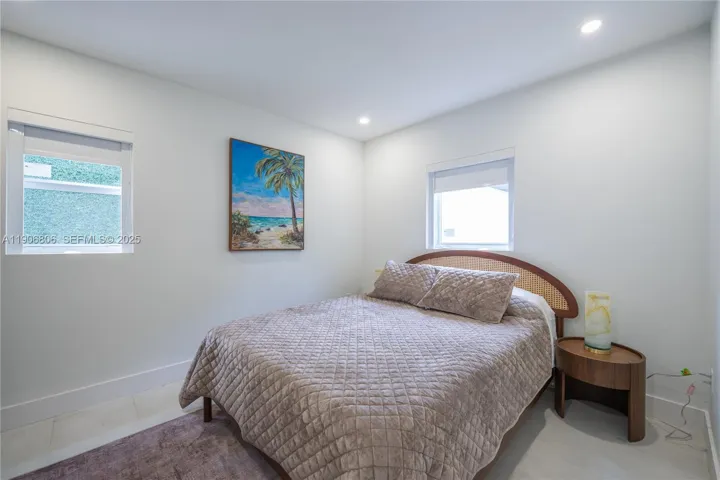 Bedroom 3 Queen size bed