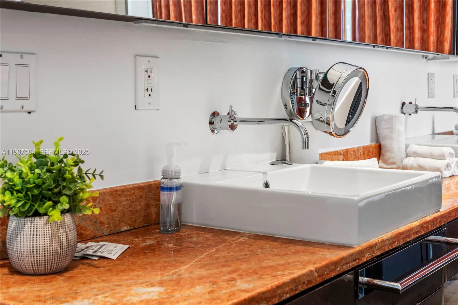 Property photo 65