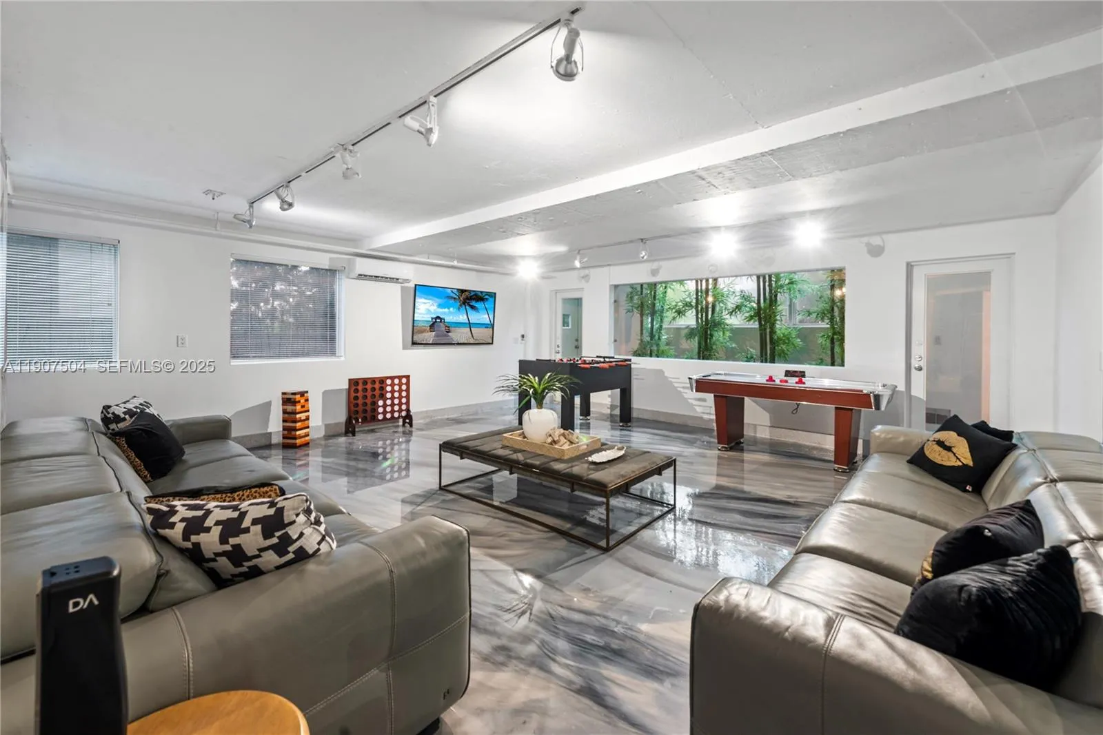 Property photo 73