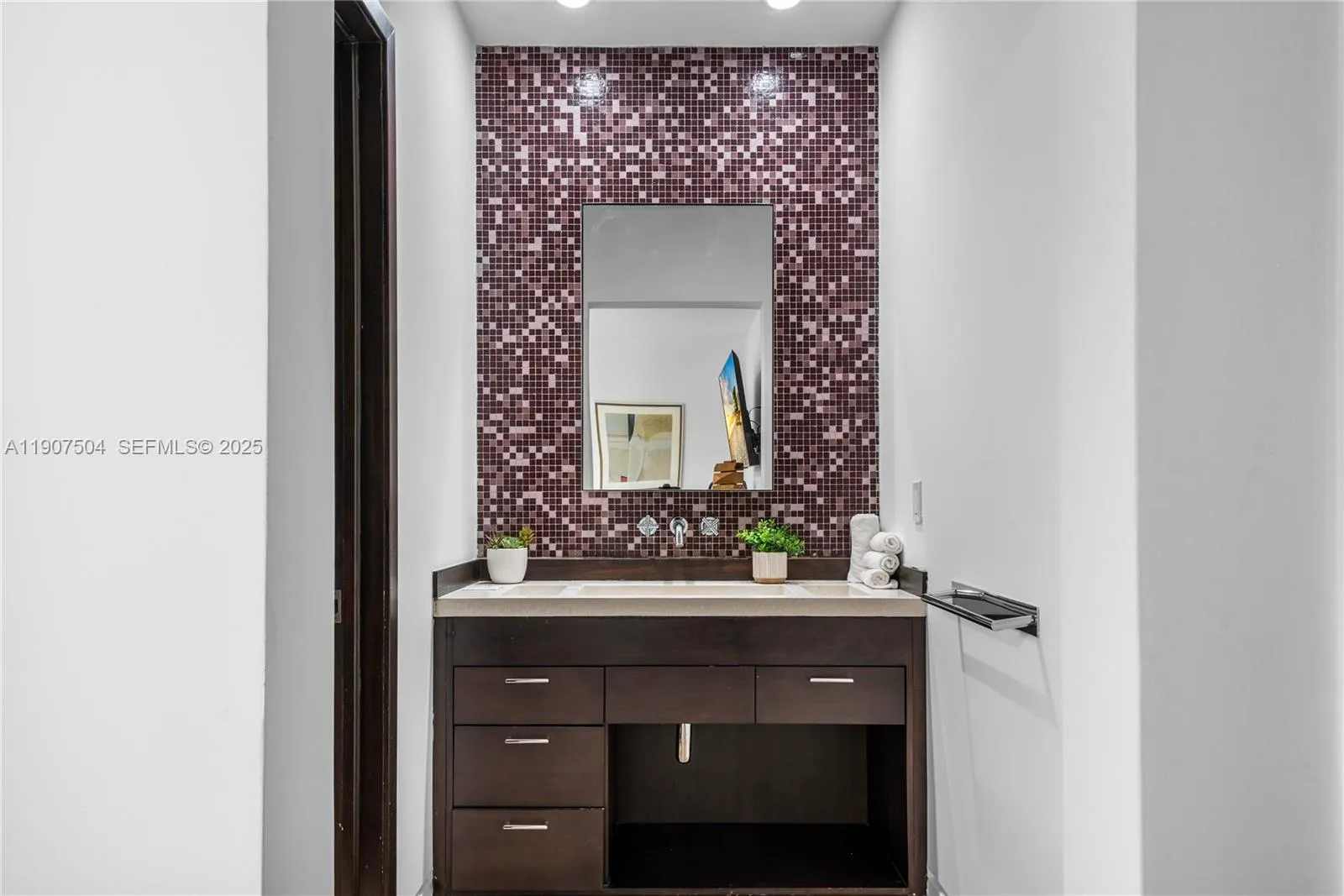 Property photo 61