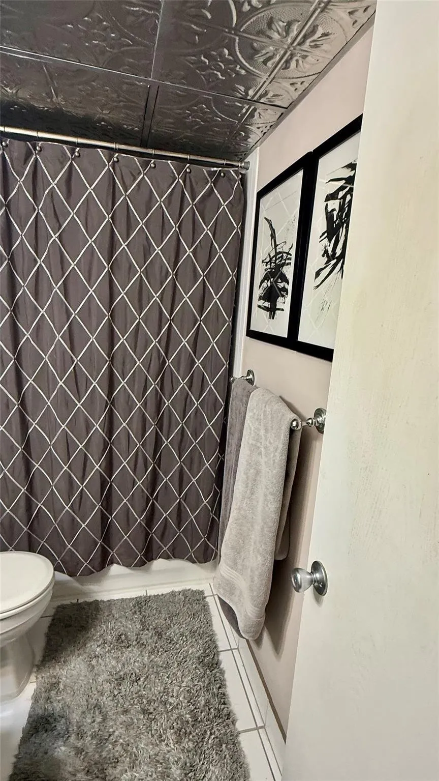 Guest- 2nd Bedroom
