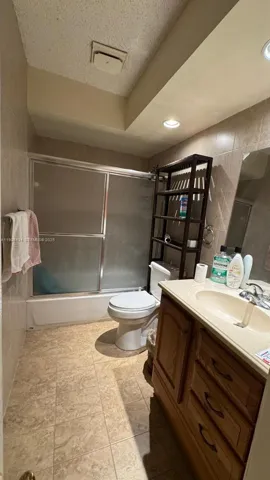 secound Bathroom