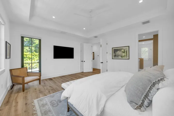2nd Floor Primary Suite