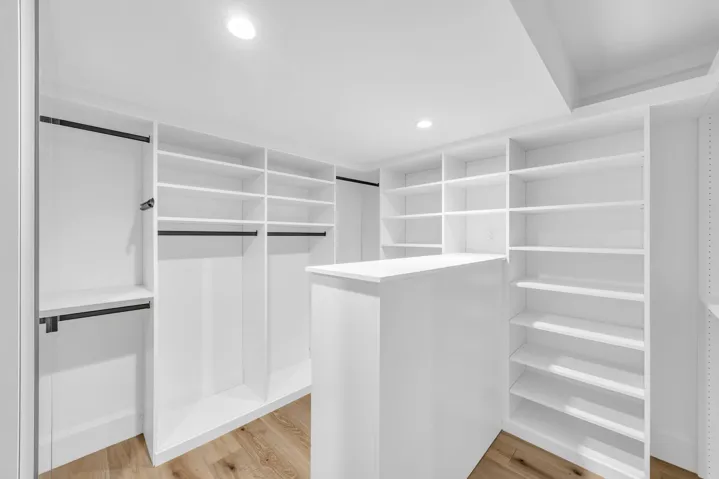 2nd Floor Primary Suite