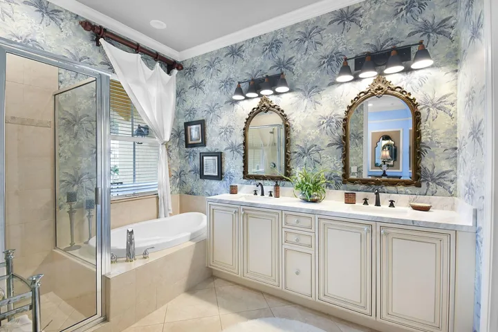 Primary Bath with Double Sinks, Separate Tub & shower
