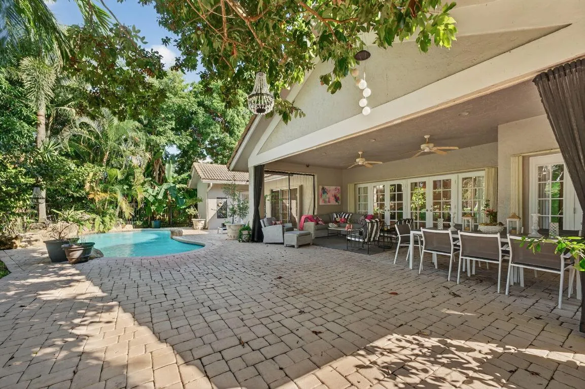 7205 Mandarin Drive
