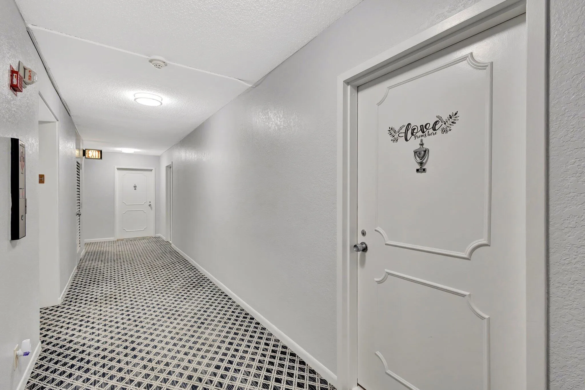 Property photo 28