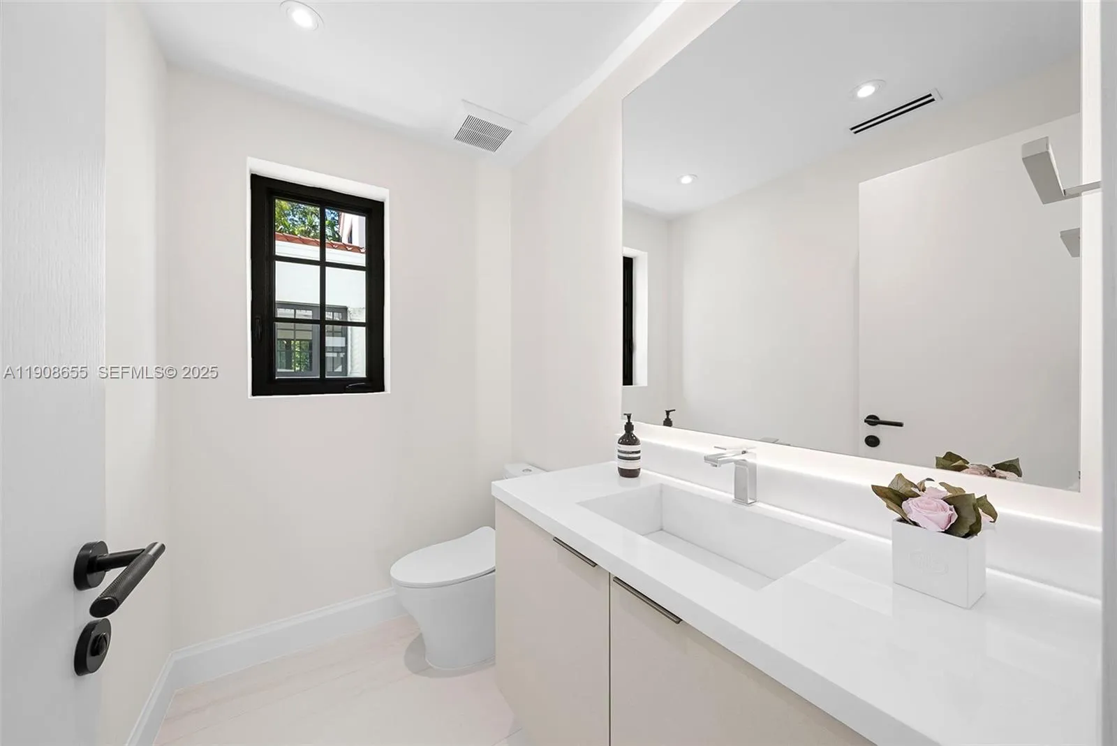 Property photo 63