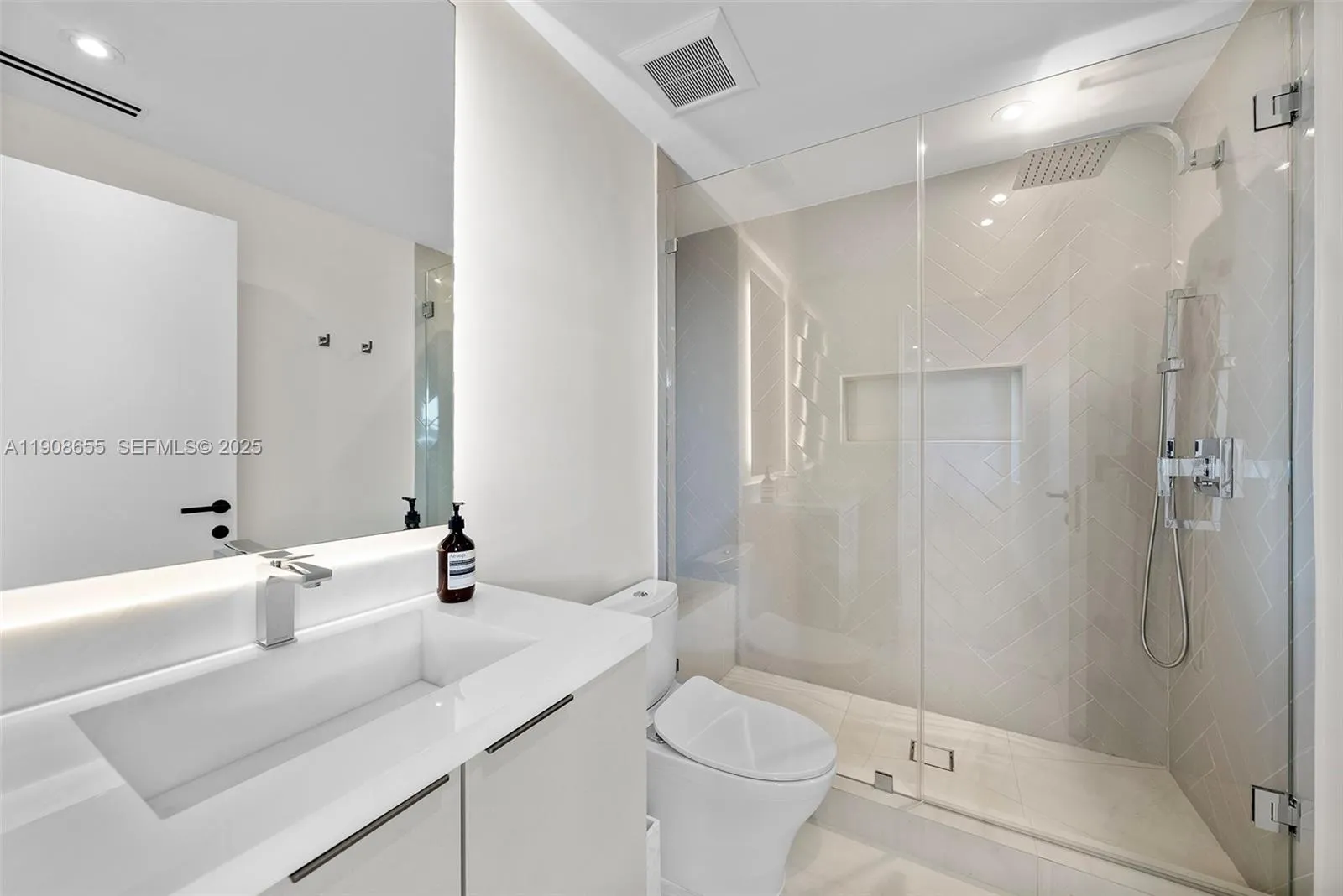 Property photo 109