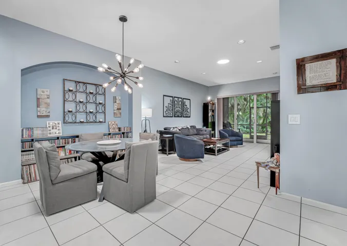 Living/Dining