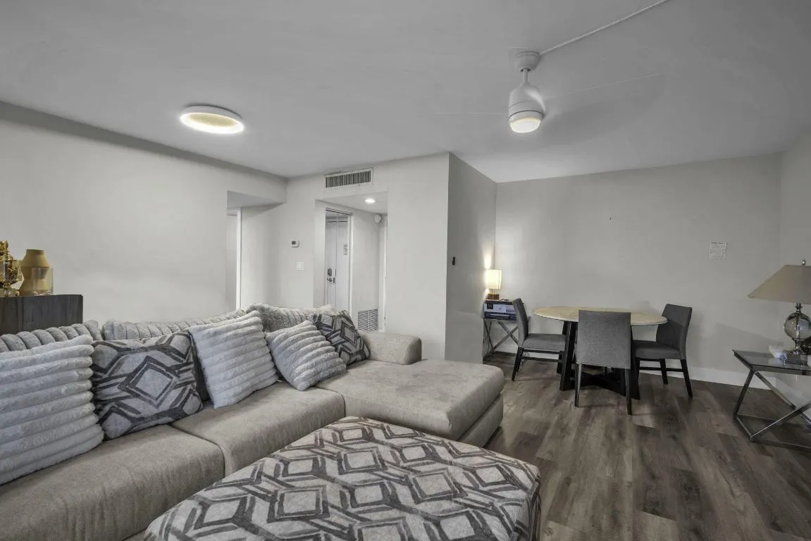 11-web-or-mls-DSC08952