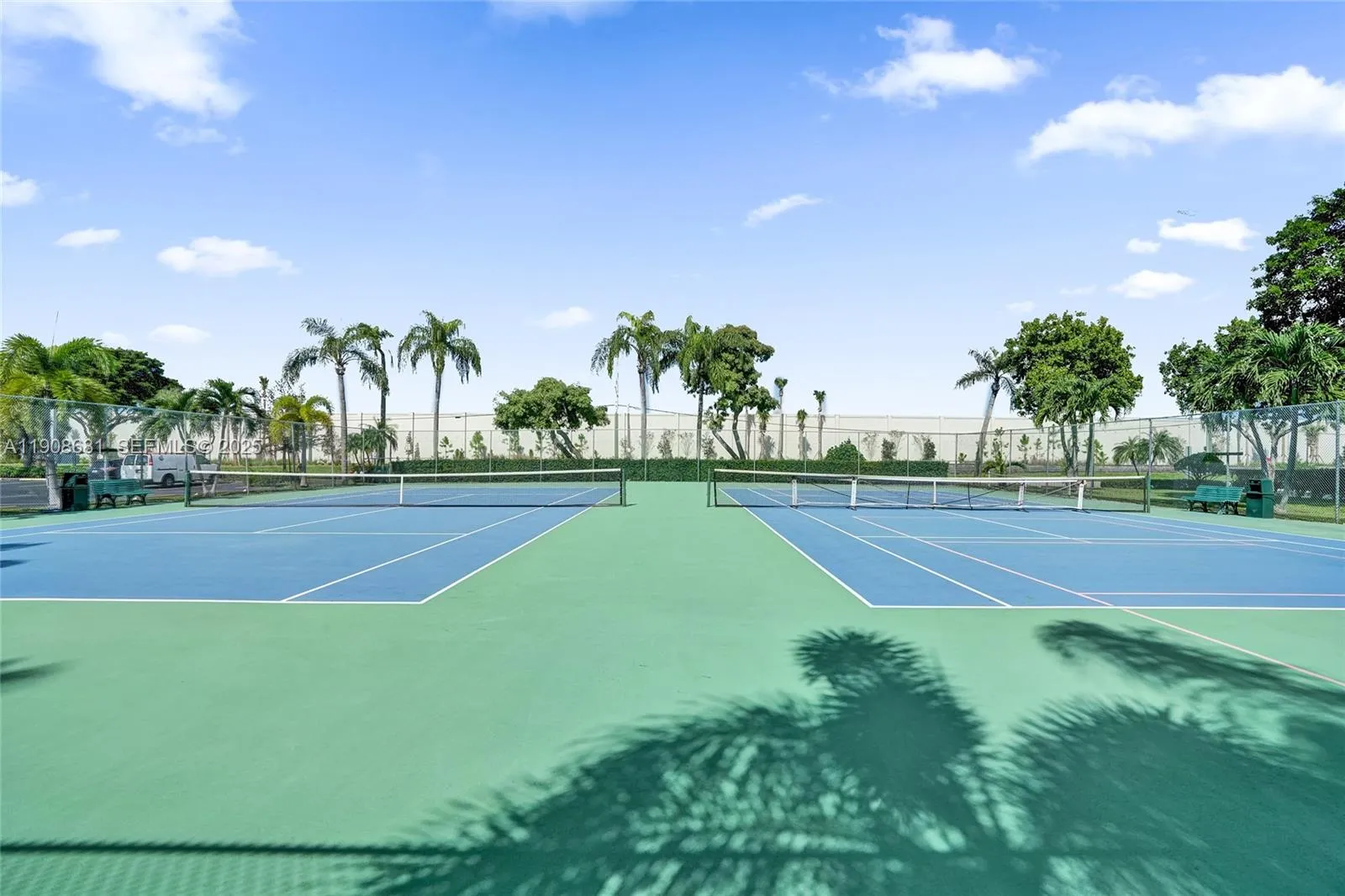 Tennis