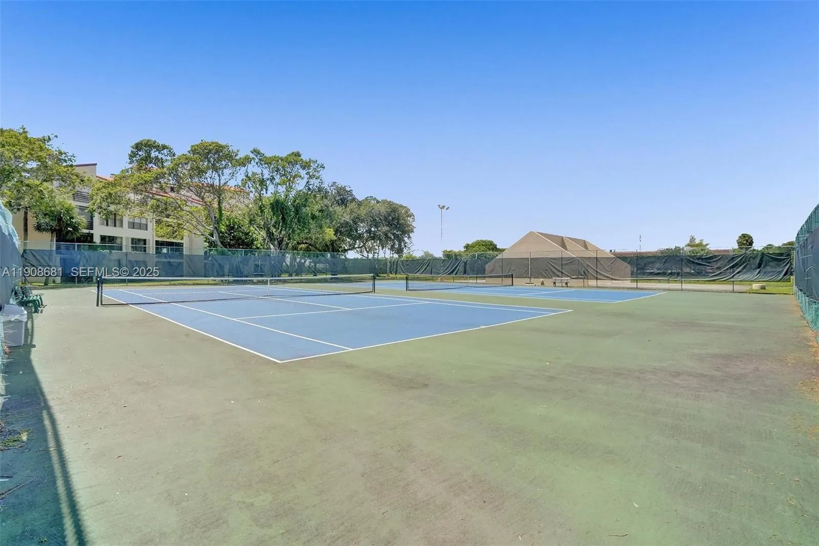 Tennis