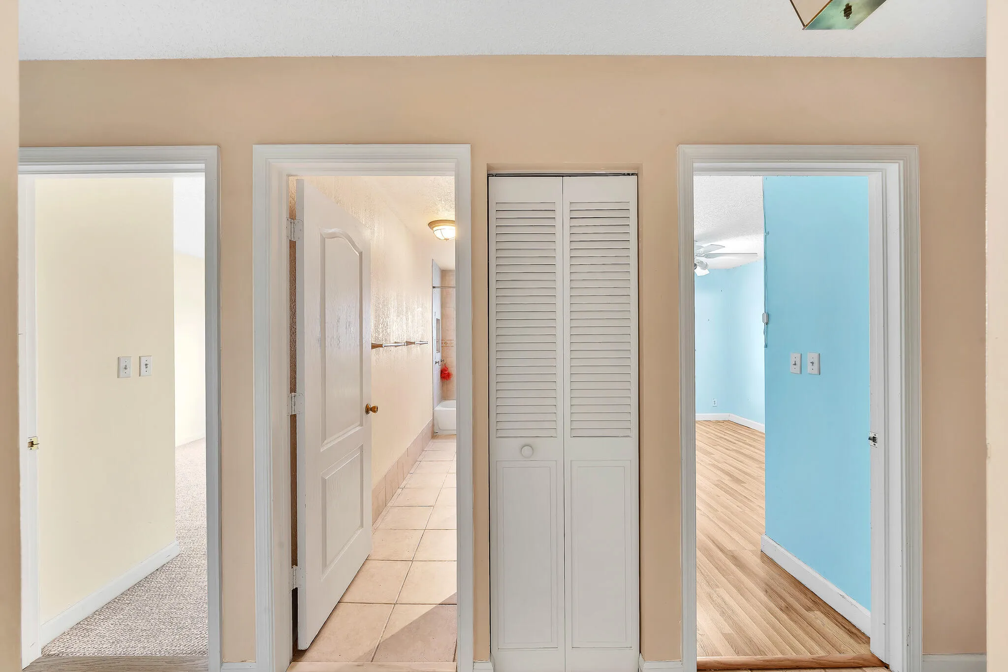 10 Bedrooms (2)