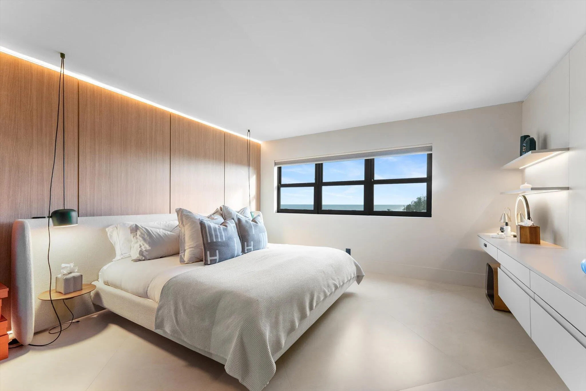 Primary Suite Design Paradise...