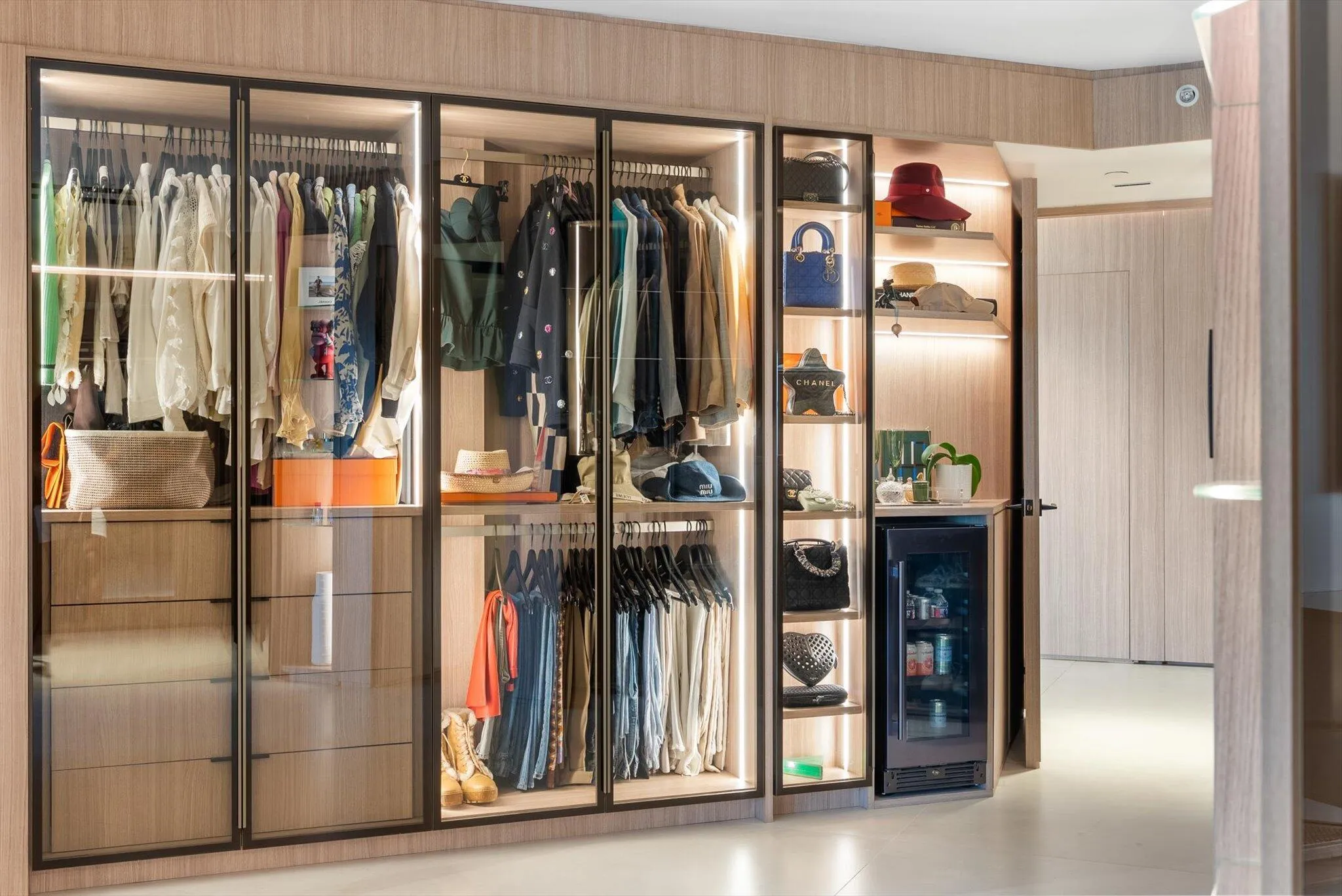 Oliver Designed Glass Wardrobe System is one of the most extraordinary and sophisticated installations in High End Luxury Design.