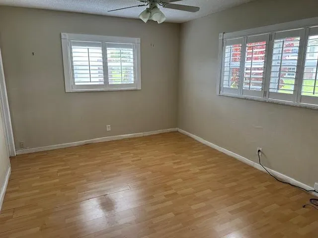 t7
