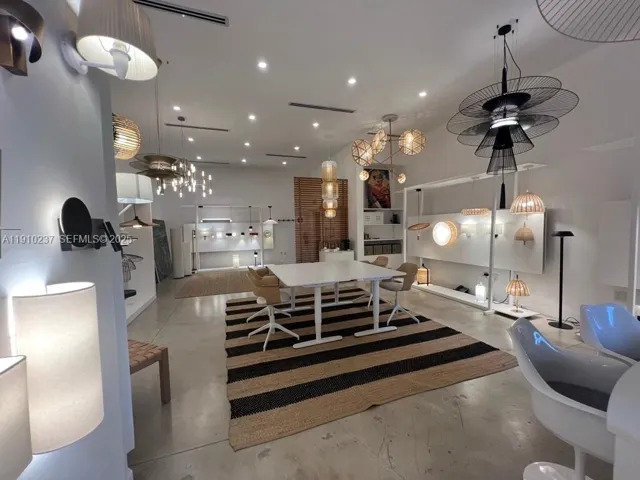 Showroom