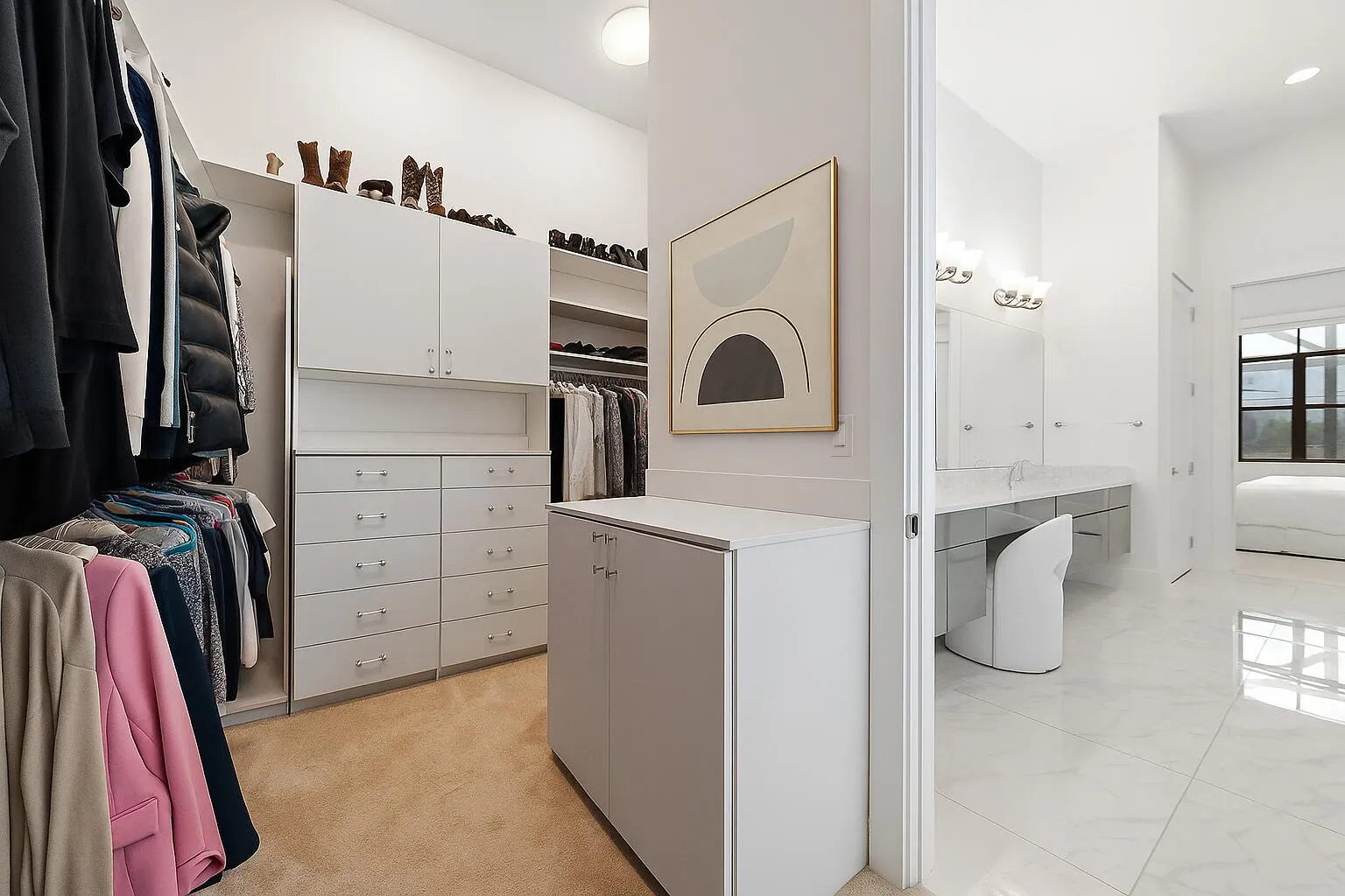 ArtistryCalderaioGarcesRealEstatecloset