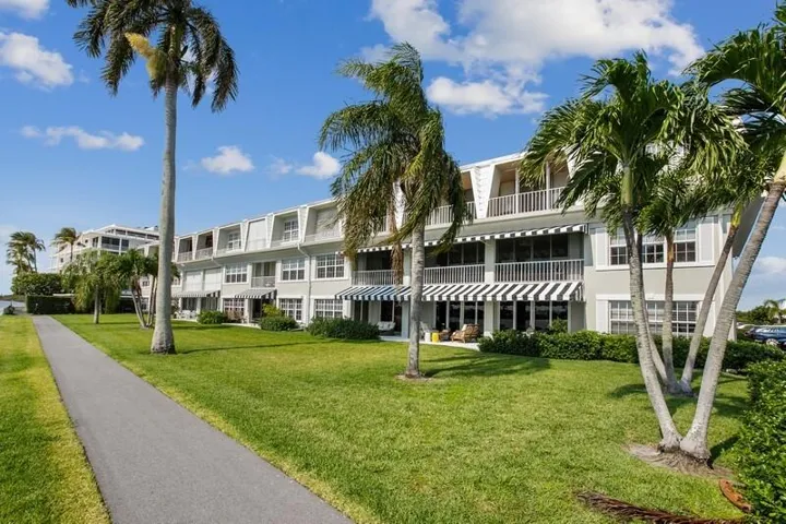 2160 Ibis Isle Rd