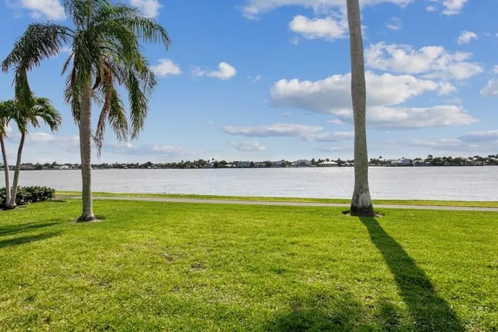 Intracoastal Views