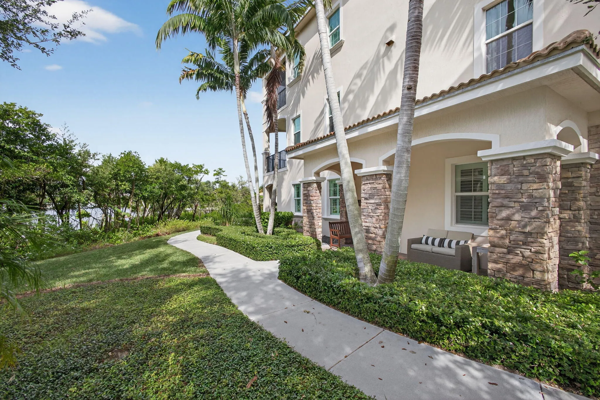 13435 Treasure Cove